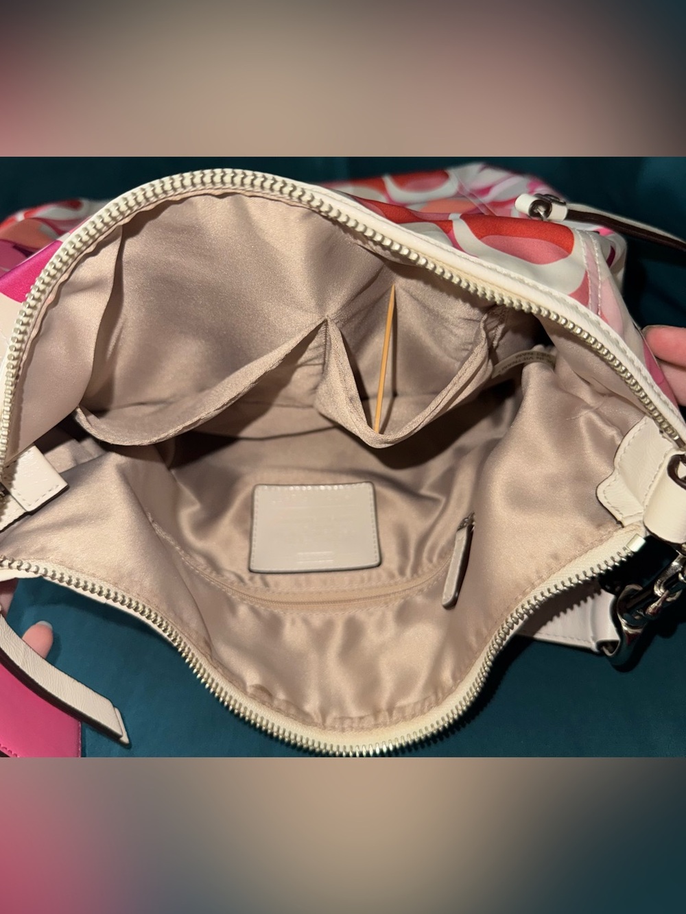 Coach Daisy Kaleidoscope Emma Shoulder Bag/Tote F23957 - Picture 13 of 14